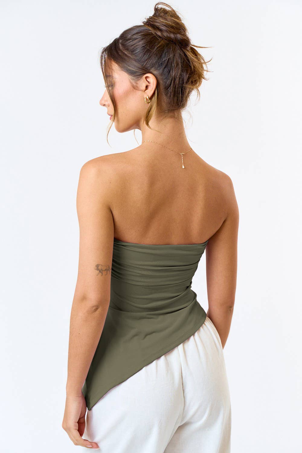 Blue Blush - BT20154 ASYMMETRICAL TUBE TOP: OFF WHITE / M