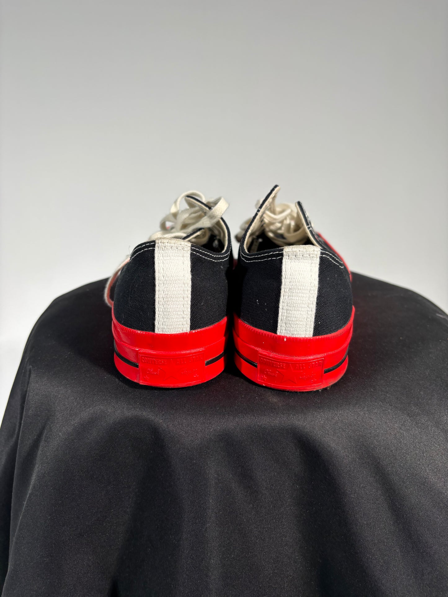 Comme des Garçons Play x Converse Low-Top Sneakers