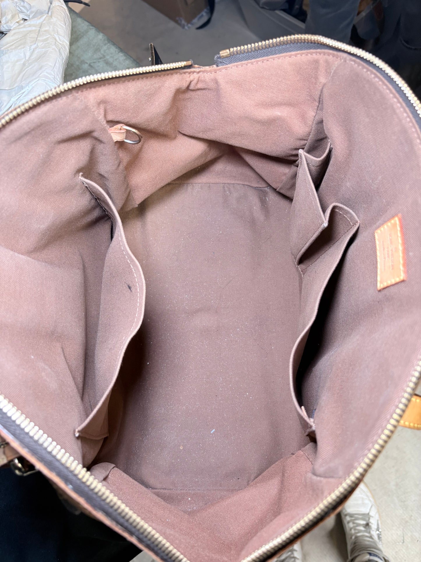 Louis Vuitton Monogram Tivoli GM Shoulder Bag – Classic Designer Handbag