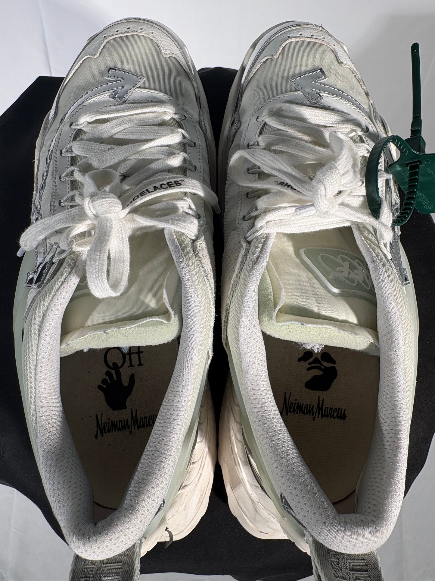 Off-White ODSY-1000 Low-Top Sneakers