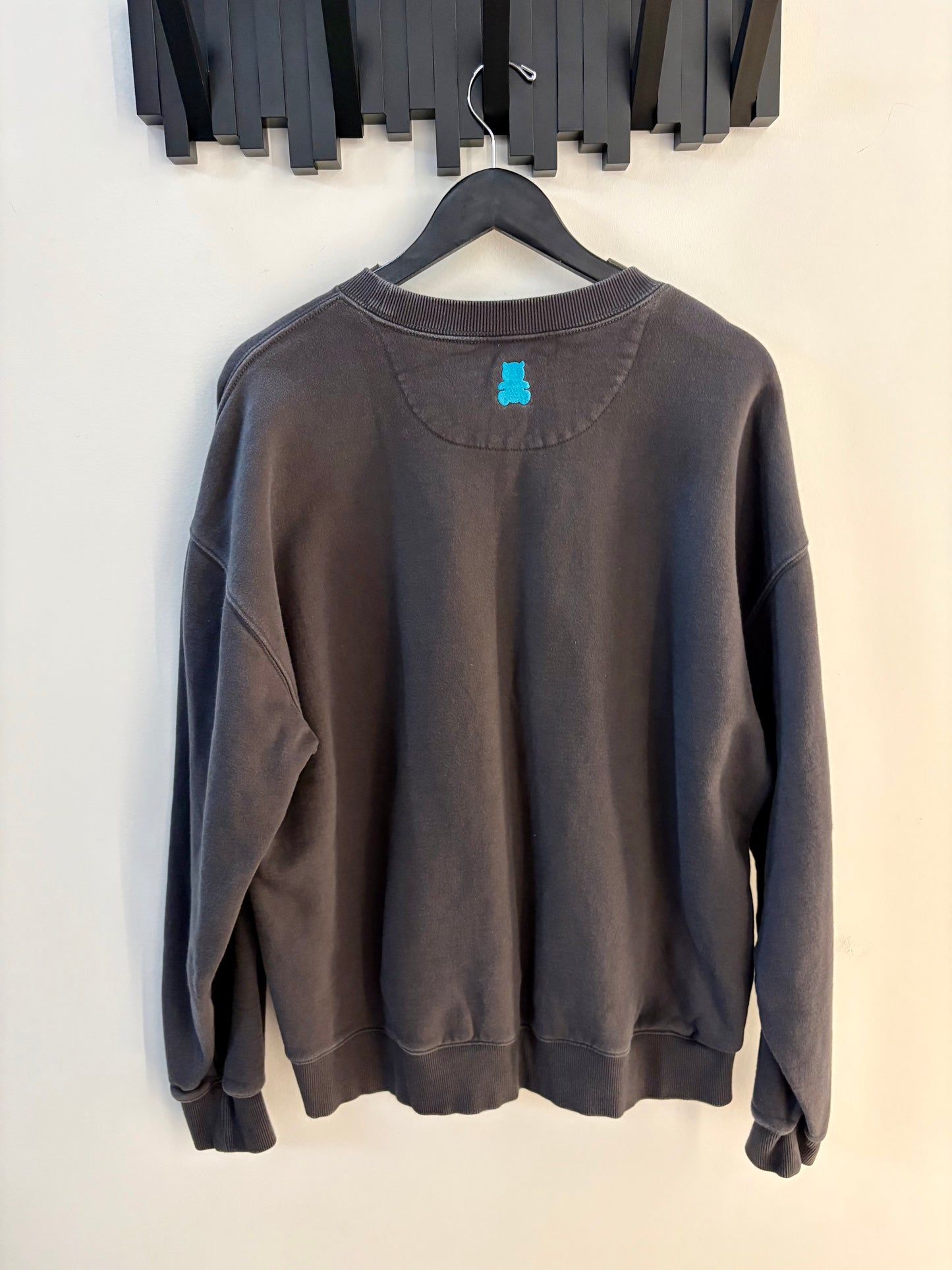 Teddy Fresh Multicolor Logo Graphic Crewneck Sweatshirt Washed Black