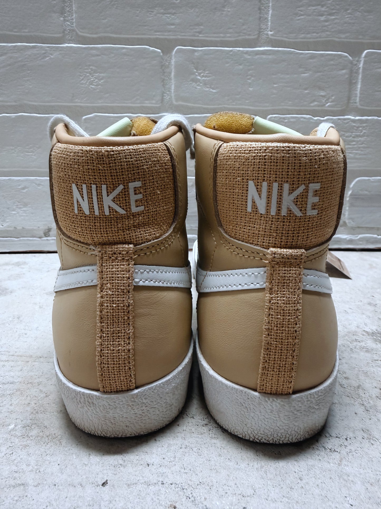 Woman’s Nike Blazer Mid '77 Sesame