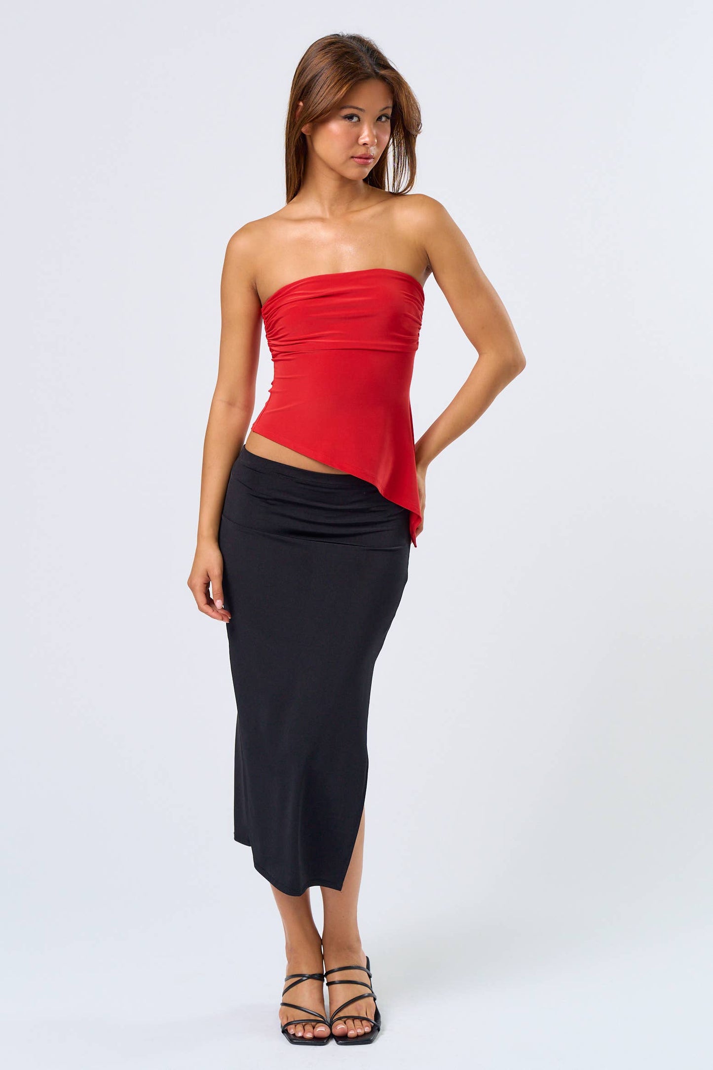 Blue Blush - BT20154 ASYMMETRICAL TUBE TOP: OFF WHITE / M