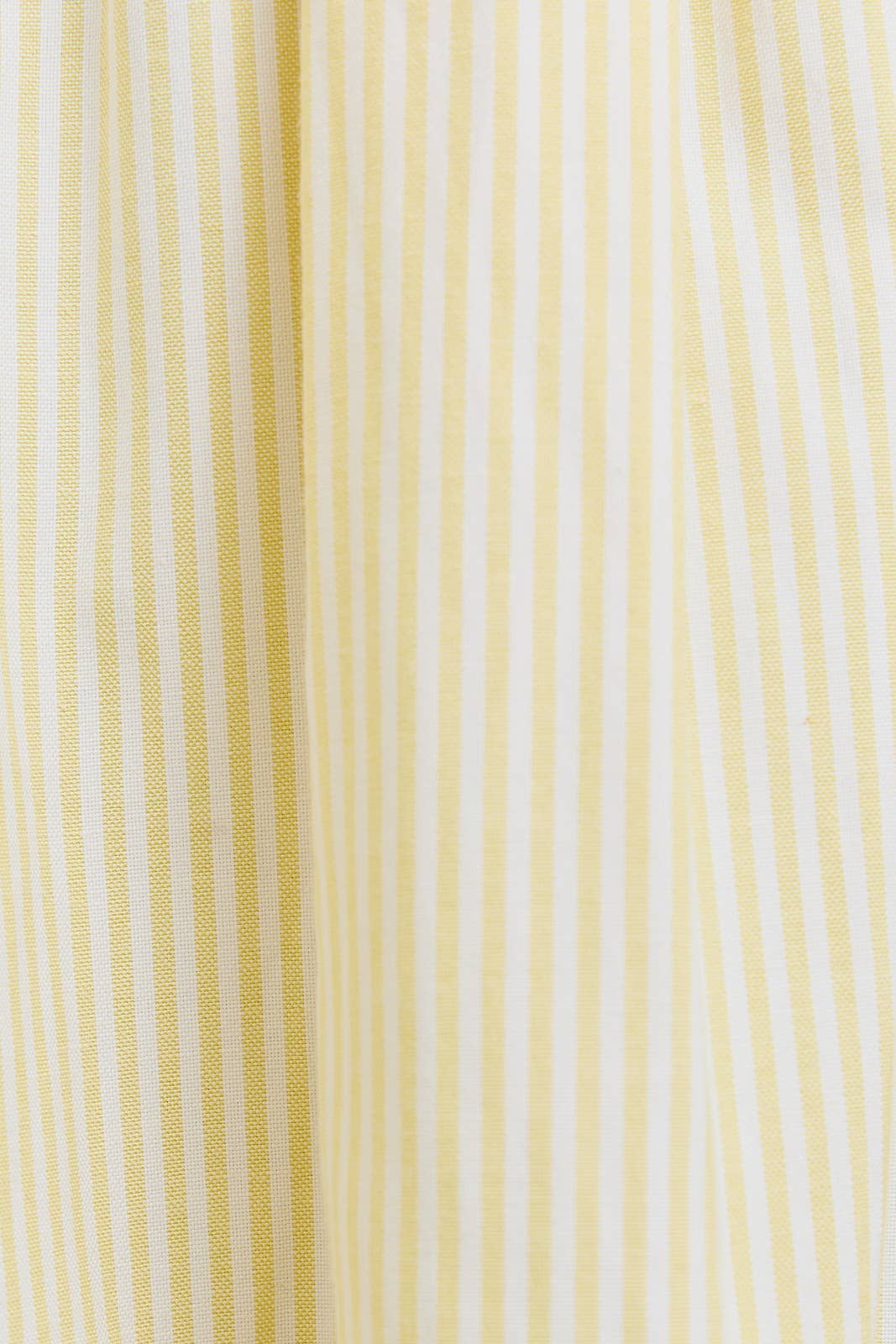 LE LIS - BACK TIE DETAIL SPAGHETTI TOP WITH BUBBLE HEM MIDI SKIRT: WHITE-YELLOW STRIPE / XS