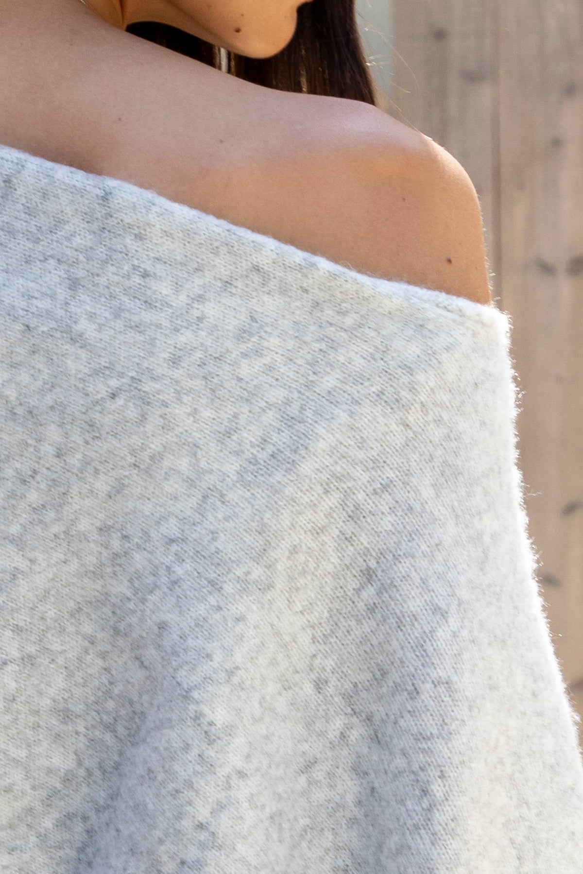 TICTOC - AINSLEY Off Shoulder Asymmetric Knit Poncho Sweater: MARLED GREY / 3 SMALL • 2 MEDIUM • 1 LARGE