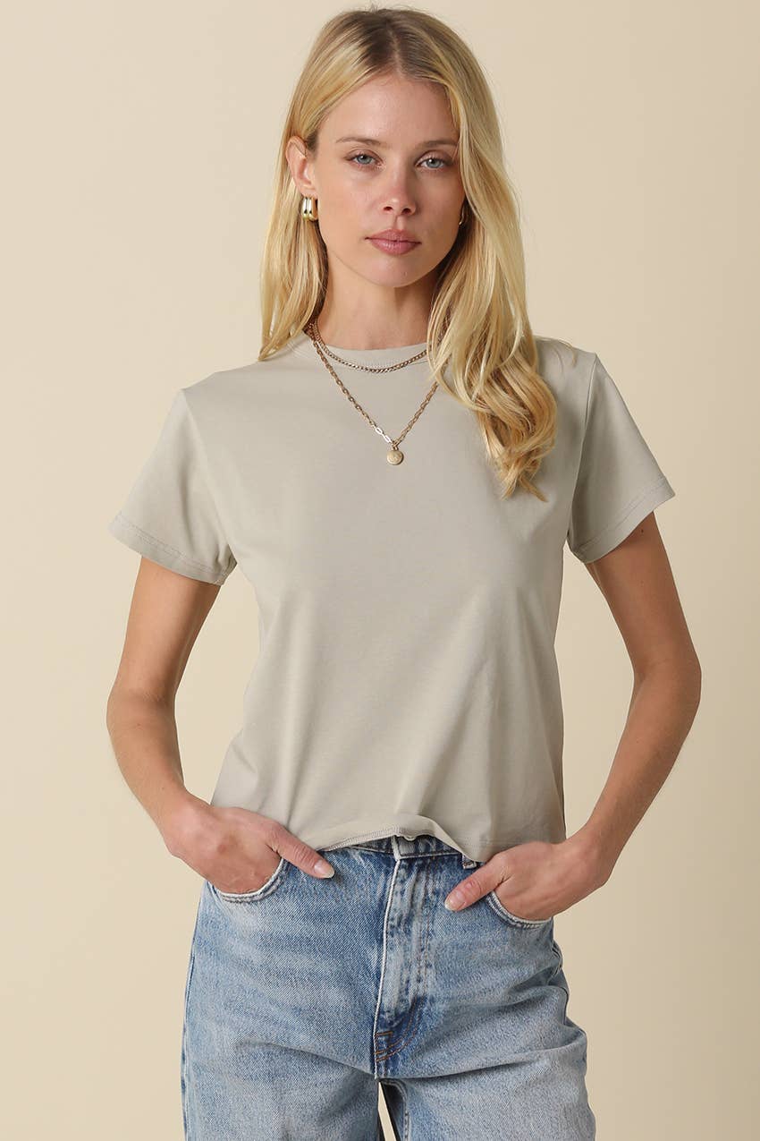 Olivaceous - Maia Classic Crewneck T-Shirt: White / Contemporary / L