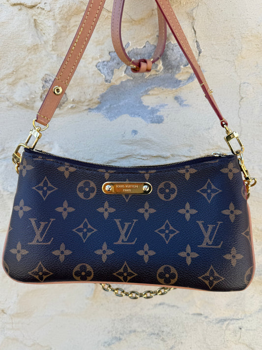 Louis Vuitton Pouchette LIV