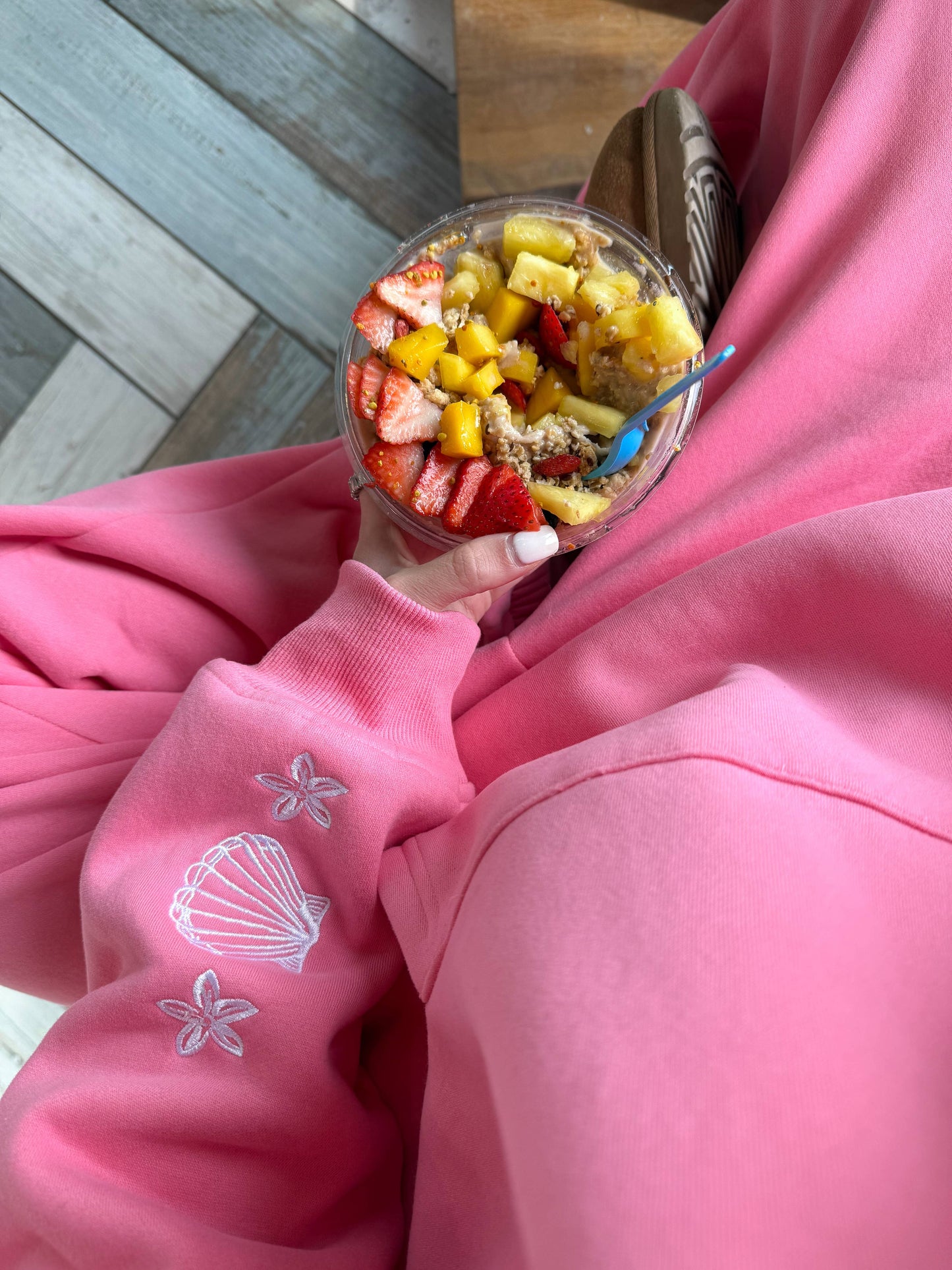 Sunkissed Coconut - Hibiscus Pink Tropical Embroider Hoodie: Hibiscus Pink / XL