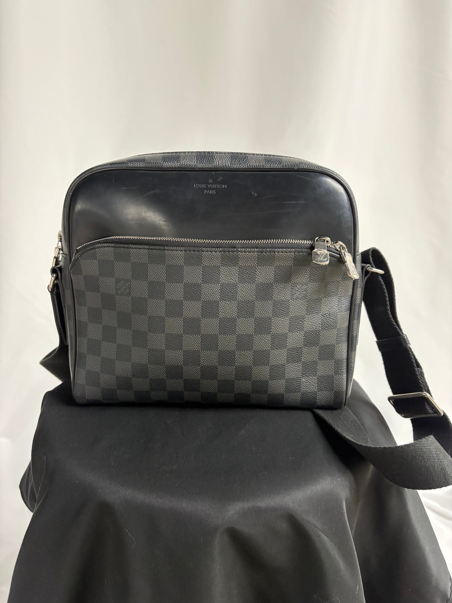 Louis Vuitton Dayton Reporter PM Damier Graphite Crossbody Shoulder Bag