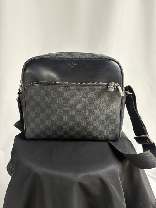 Louis Vuitton Dayton Reporter PM Damier Graphite Crossbody Shoulder Bag