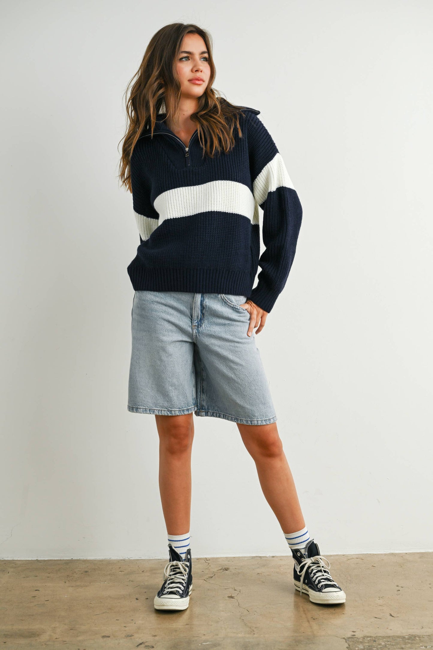 BUTTERMELON - Neck Zip-Front Long Sleeve Top - BMW7891: NAVY / IVORY / S