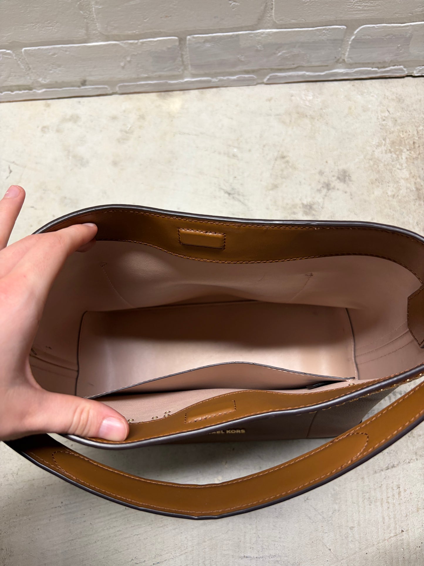 Michael Kors Hayes Large Grommet Leather Bucket Bag