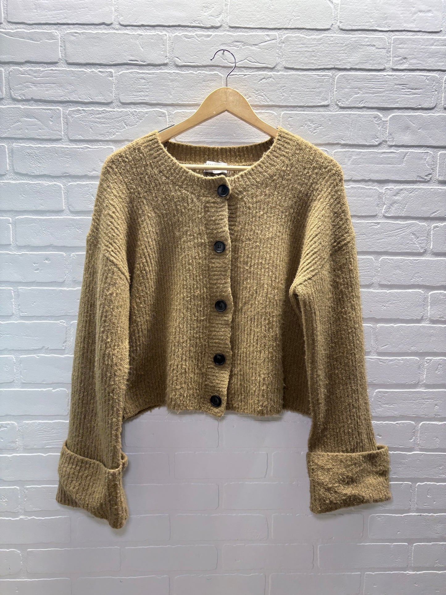 Dress Forum Cropped Knit Cardigan – Tan | Size Large