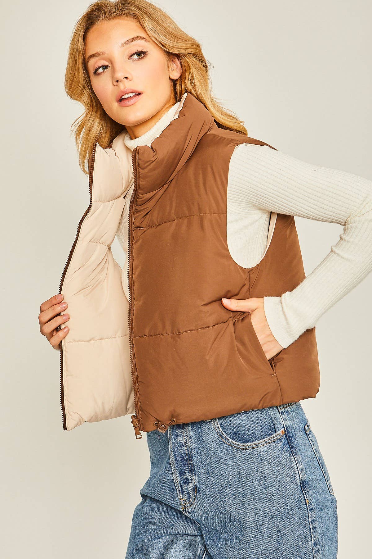 Peace Love Line - SLI4334 - REVERSIBLE PUFFER VEST: HIBISCUS / S