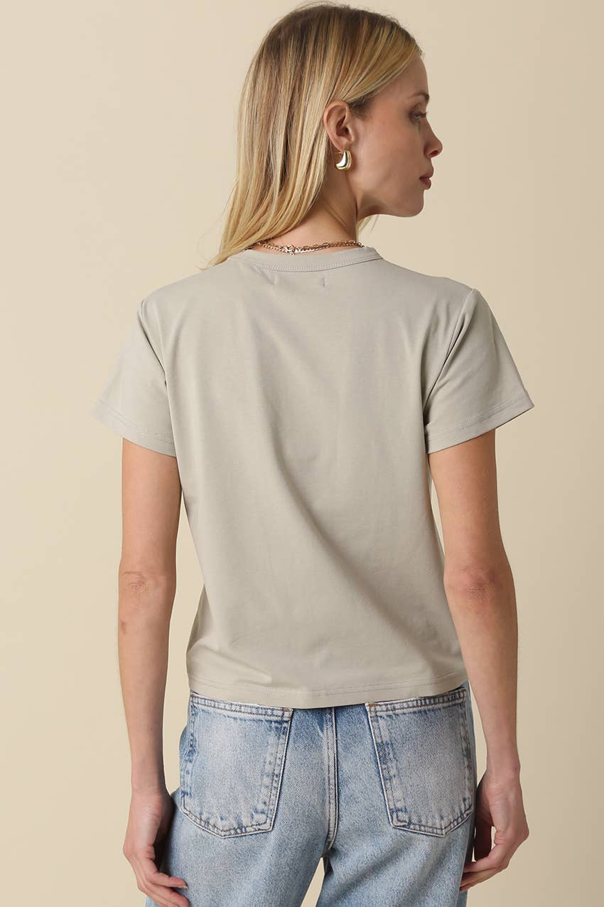 Olivaceous - Maia Classic Crewneck T-Shirt: White / Contemporary / L