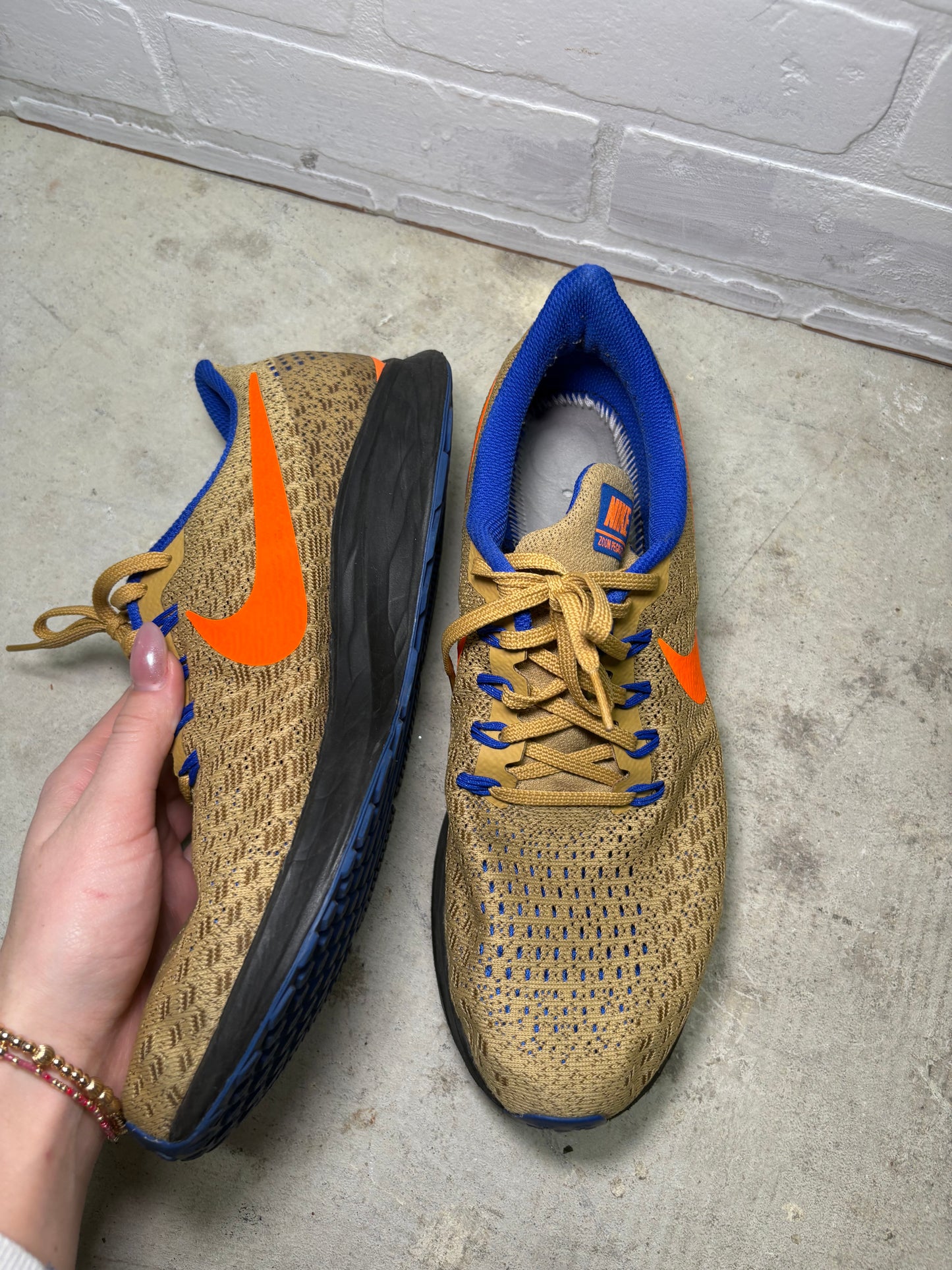 Nike Men’s Running Shoes Tan Blue Orange Athletic Sneakers