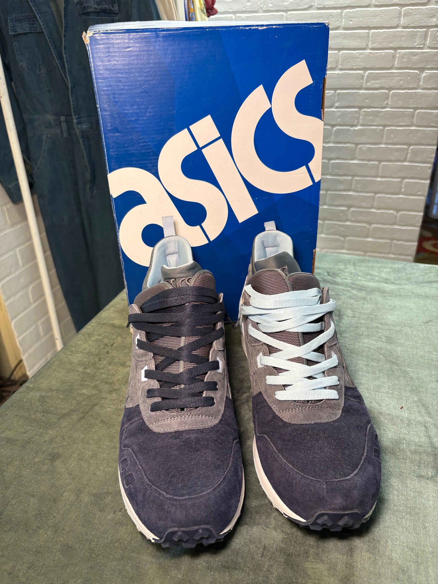 ASICS Gel-Lyte Lifestyle Sneakers – Grey & Navy Suede
