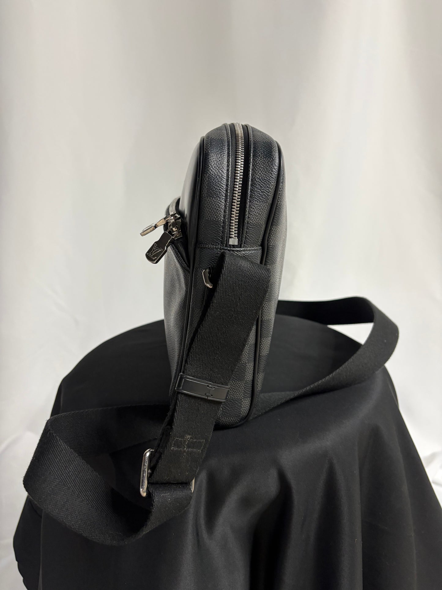 Louis Vuitton Dayton Reporter PM Damier Graphite Crossbody Shoulder Bag
