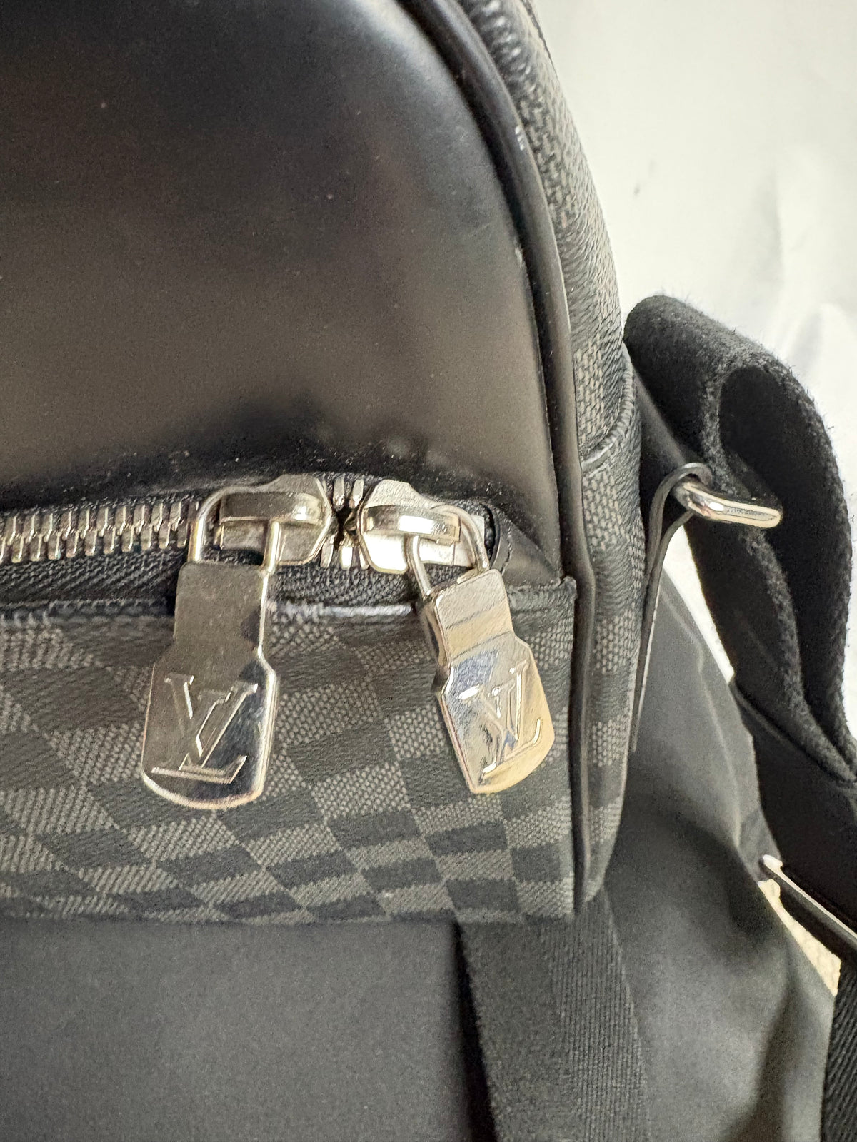 Louis Vuitton Dayton Reporter PM Damier Graphite Crossbody Shoulder Bag