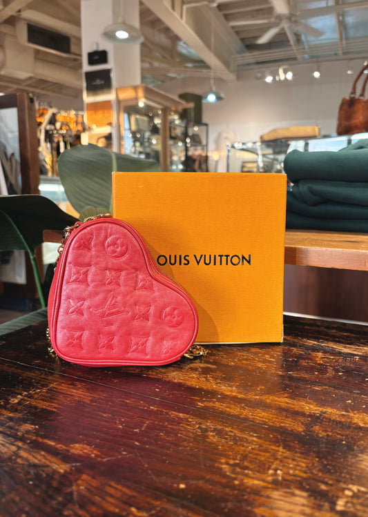 Limited Edition Louis Vuitton Heart on Chain bag (More pics to come)