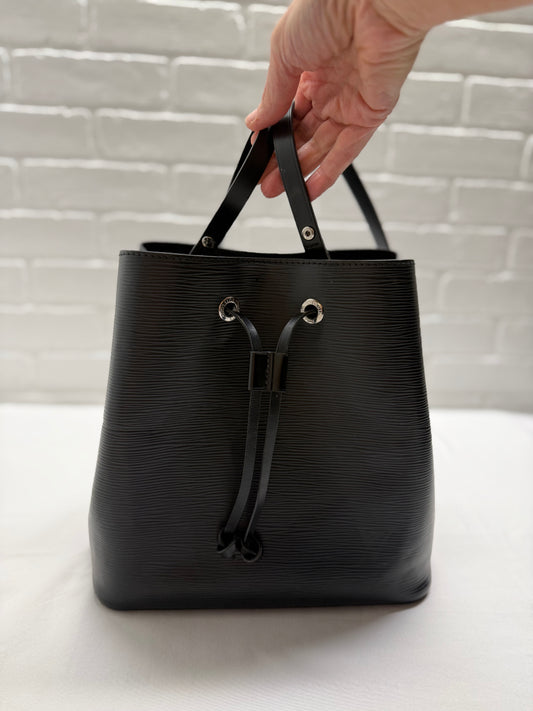 Louis Vuitton Epi NeoNoe MM Bucket Bag