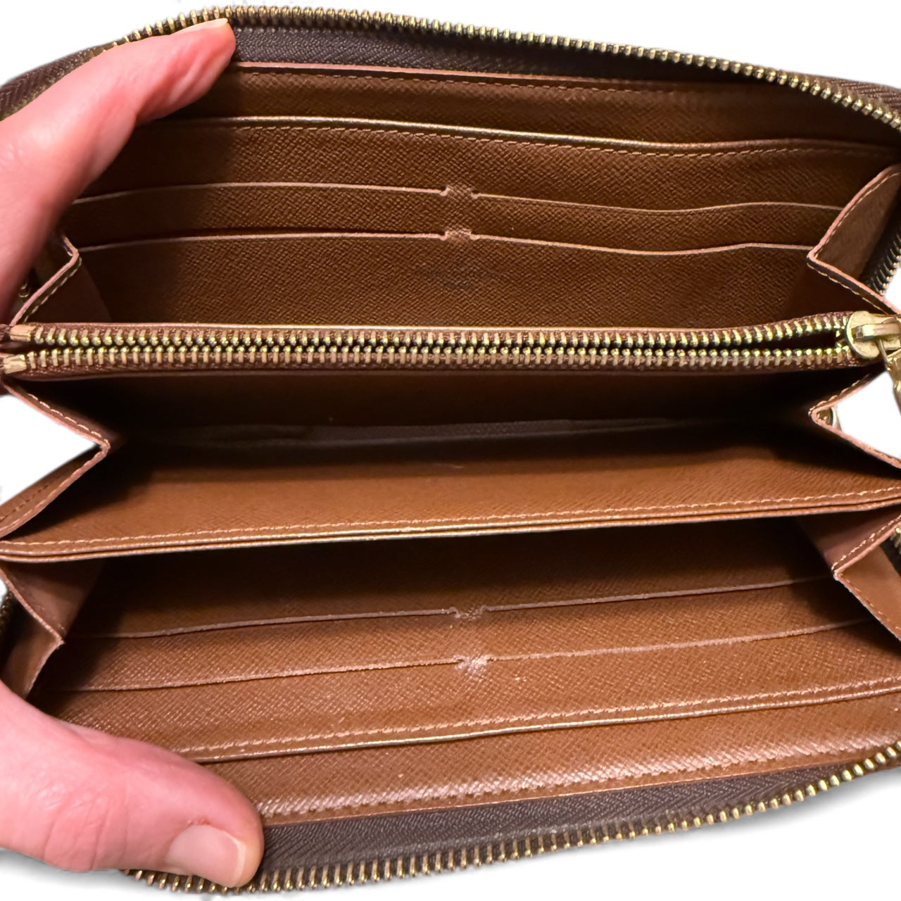 Louis Vuitton Zippy Wallet