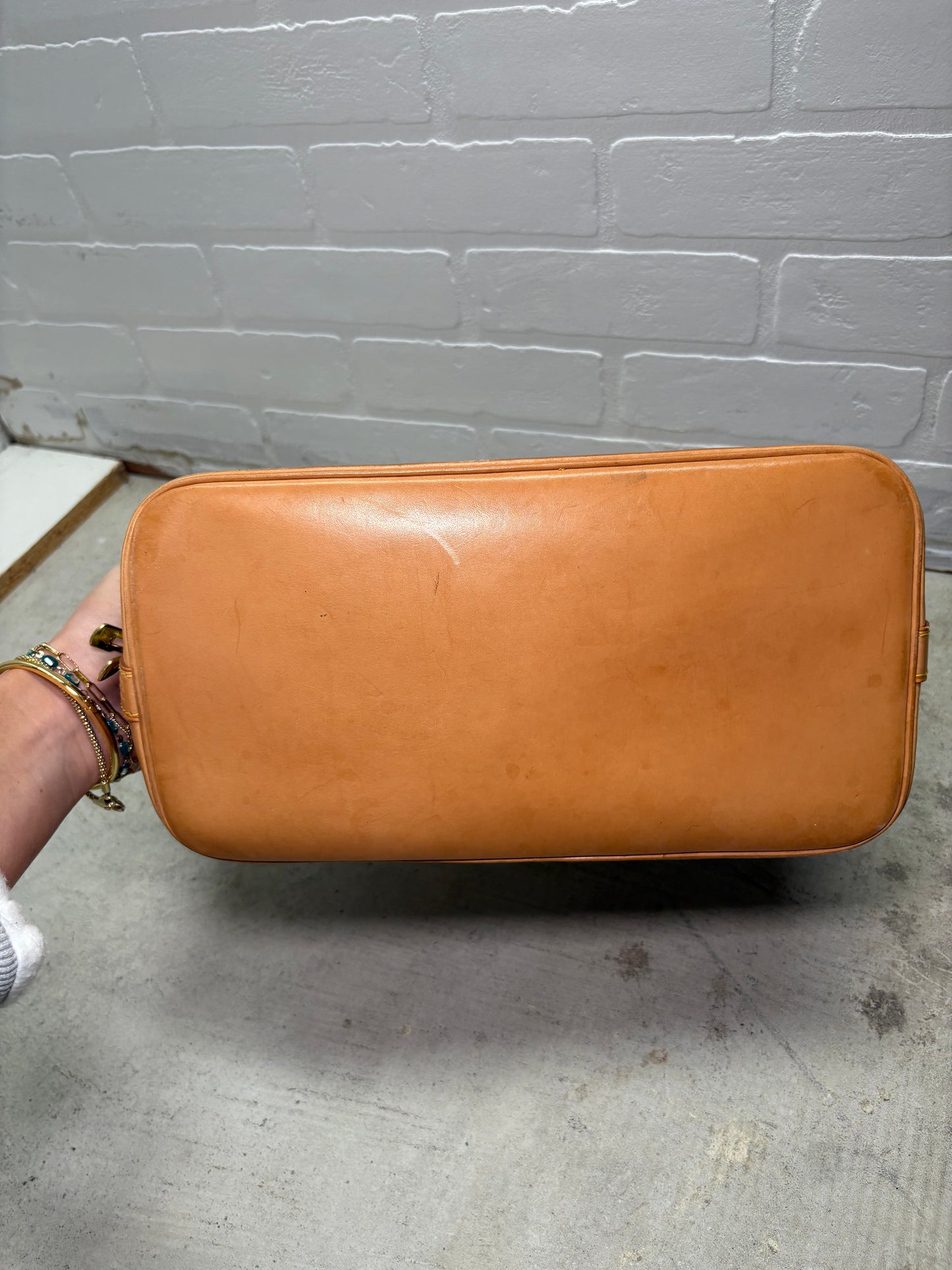 Louis Vuitton Alma PM