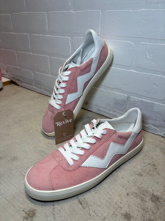 Woman’s Stuart Weitzman Daryl suede sneaker