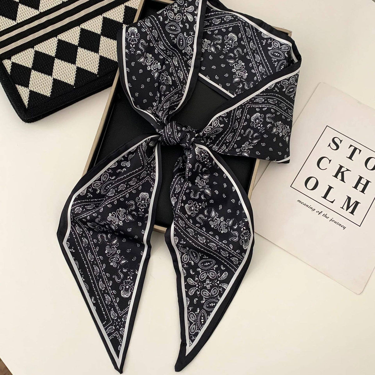 MKS America - Retro Multi-Functional Ribbon Scarf: NO-5 / M