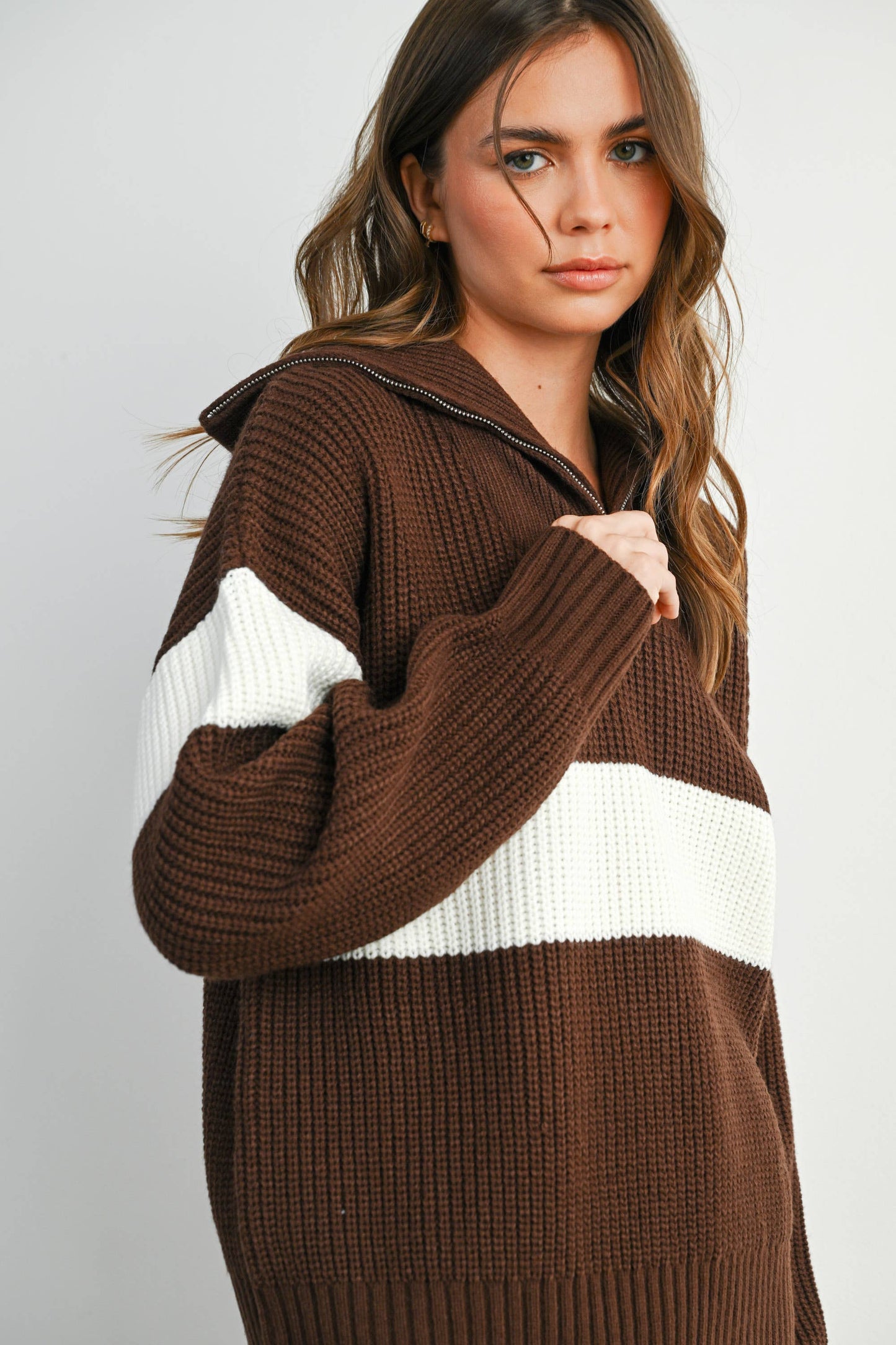 BUTTERMELON - Neck Zip-Front Long Sleeve Top - BMW7891: NAVY / IVORY / M