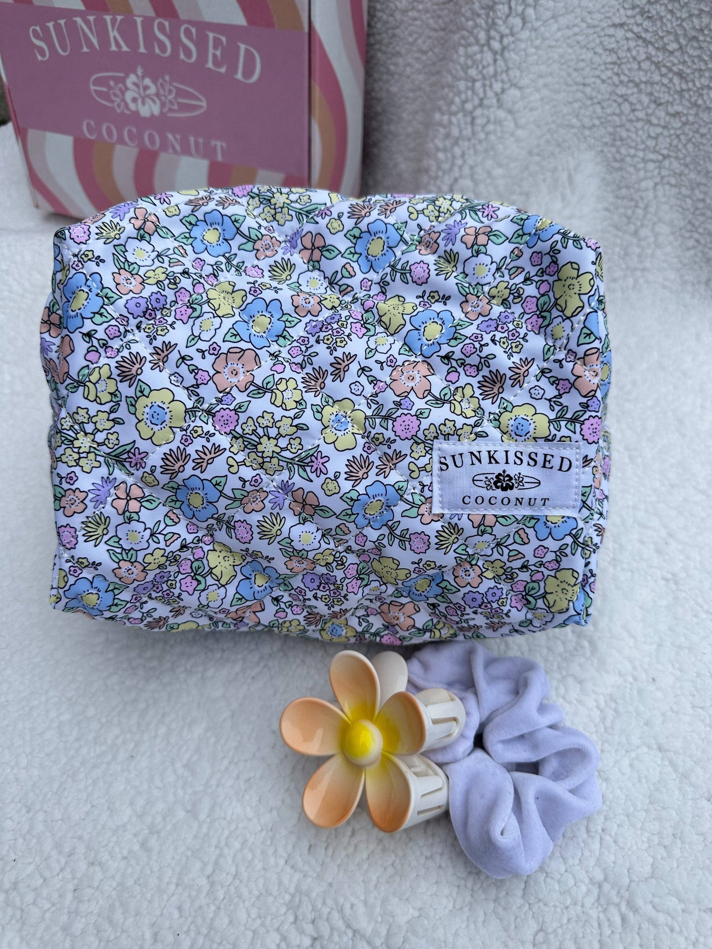 Sunkissed Coconut - Pastel Flower Quilted Handmade Makeup Bag: One-Size / Pastel Flower