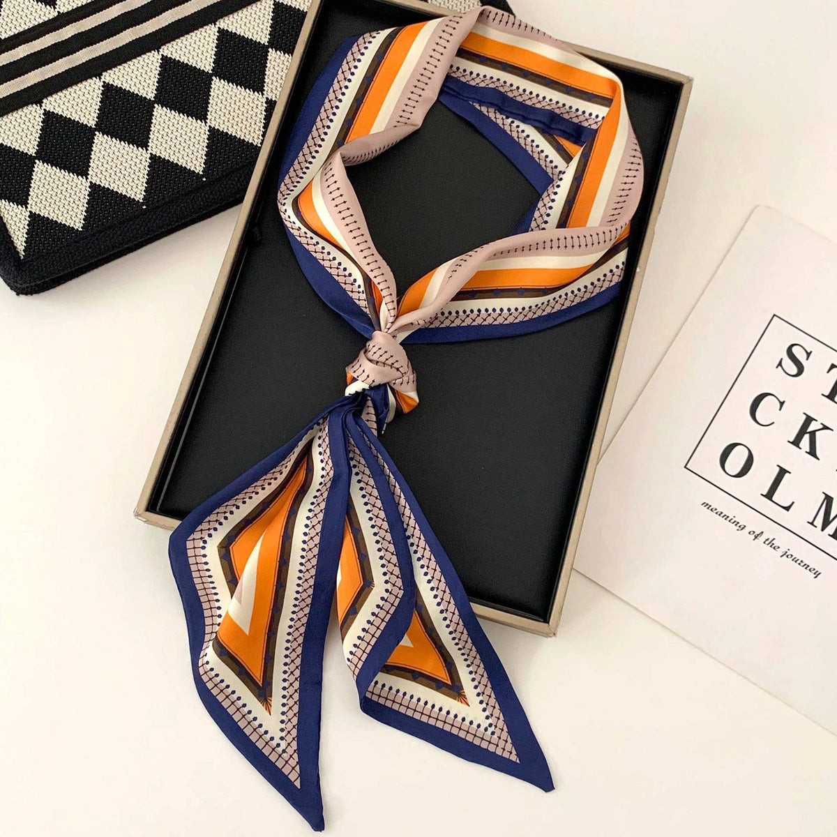 MKS America - Retro Multi-Functional Ribbon Scarf: NO-5 / M