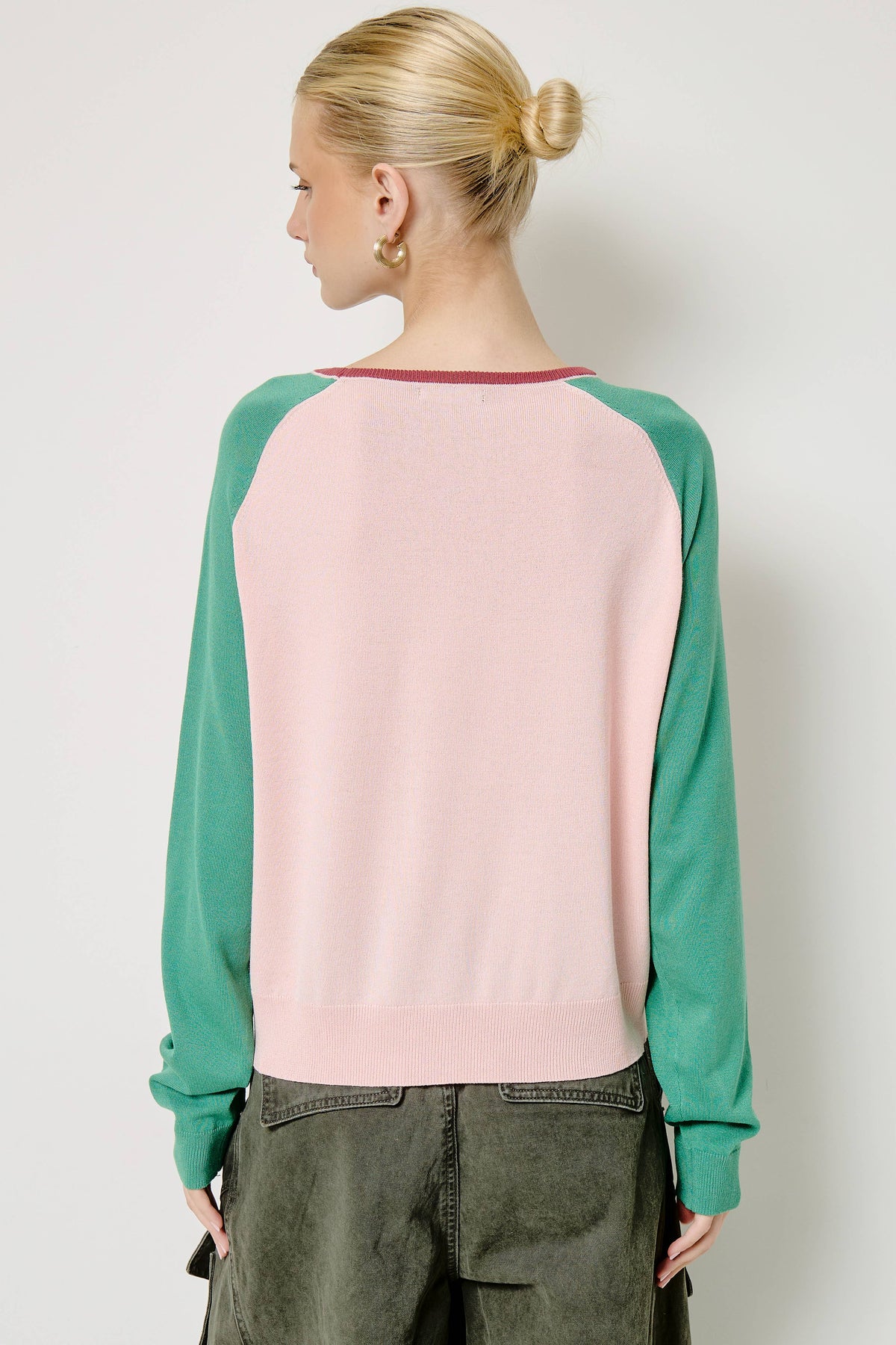 Mimosa - Colorblock Raglan Sleeve Knit Sweater: Lemonade / L